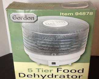 Food dehydrator