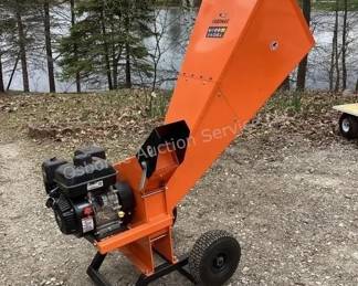 Yardmax YW7565 chipper shredder