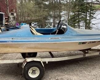 1975 G-W Invader 2 seat mini speed boat