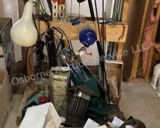Garden accessories & decor