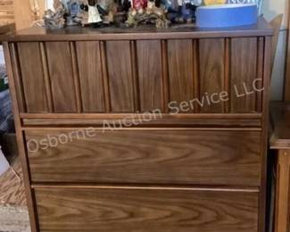 MCM Bassett Dresser
