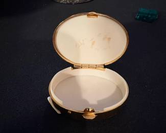 Damascene Enamel Pill Box second image