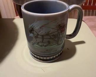 Wade Irish Porcelain Jaunting Car Mug second image