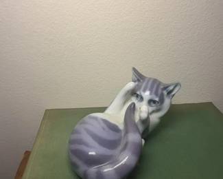 Royal Copenhagen Porcelain Cat Figurine No. second image