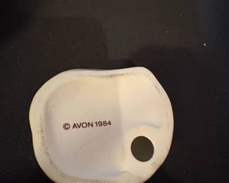Avon Sleeping Cat Frosted Glass Figurine second image