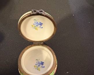 Limoges Porcelain Pill Box with Floral Motif second image