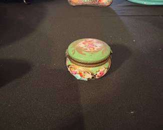 Limoges Porcelain Pill Box with Floral Motif