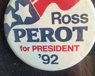 Political campaign buttons