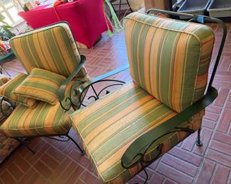 iron patio furniture