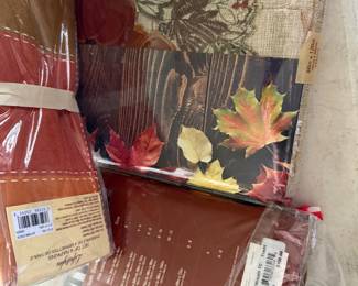 tablecloth and napkins