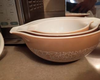 Vintage Pyrex Woodland nesting Cinderella mixing bowls