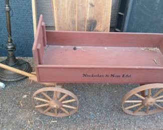 pull wagon / garden cart rustic