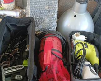 garage/tool/electrical miscellaneous lot