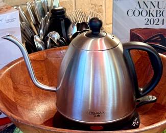 $20. OSAKA electric Tea warmer.
