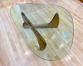 $1500 - Noquchi Coffee Table Mid-Century - 50" x 36" x 16"