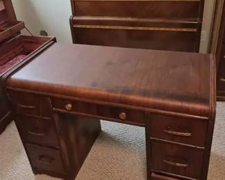 Vintage Waterfall Style Vanity Desk  FullSize Headboard