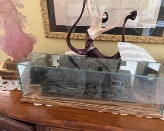 BRASS O GAUGE LOCOMOTIVE IN CASE