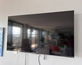 ROKU TV