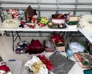 VINTAGE AND MODERN CHRISTMAS
