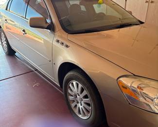 Car Vehicle 2006 Buick Lucerne 68,500 miles 
