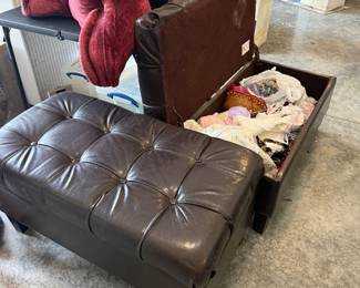 Storage ottomans 