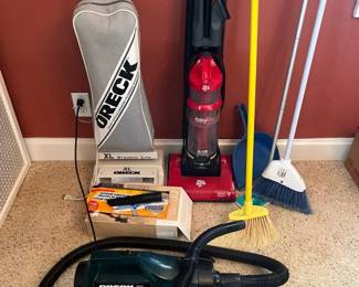 Oreck, Dirt Devil Vacuum