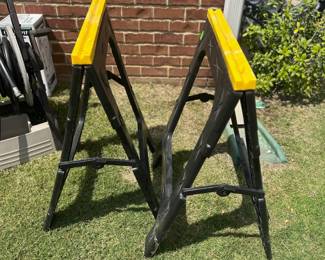 #003		Pair of plastic folding saw horses. Good PreOwned condition	 $ 20.00 																						