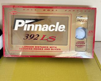 #025		Sealed! Pinnacle 392 LS box of 18 Golf Balls	 $ 20.00 																						