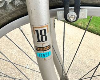 #043 Men's Huffy 18 Speed Bike $40