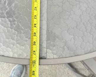 #007		Patio Set 48” Round Glass Top Table w 4 Vinyl Strap Pool chairs`	 $ 150.00 																						