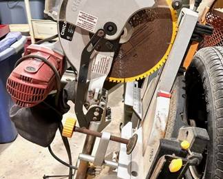 Chicago Electric 12" sliding compound miter saw