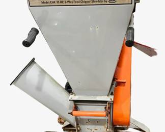 Brush Master 15HP with two-way feed chipper & shredder