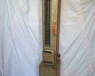 U Select-It Vending Machine