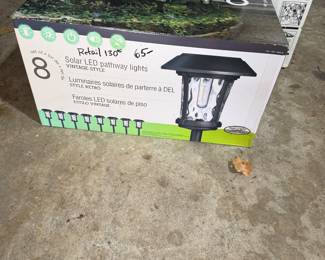 Solar set of 8 outdoor path lights. New