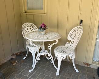 Metal Outdoors Bistro Set