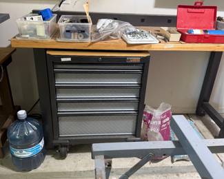 Tool chest