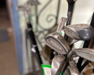 Golf Clubs 
