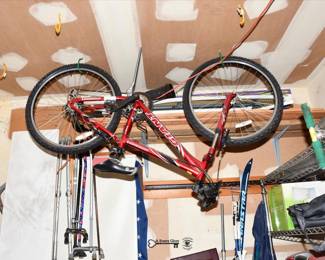 1073Garage