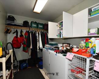 0472Laundry Room