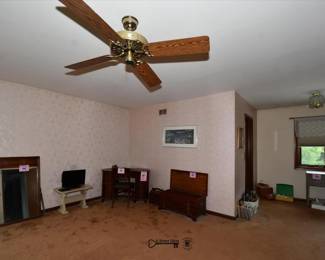 423Bedroom A