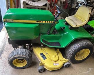 John Deere 300 garden tractor