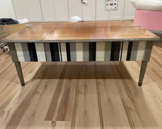 Grange coffee table