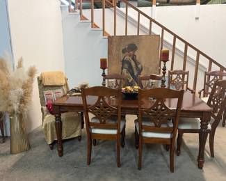 Mahogany 8 chair dining set 