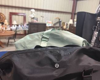 Travel / gym bags 
