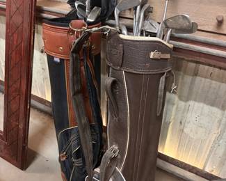 Golf clubs 