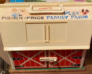 Fisher Price Family Play Farm