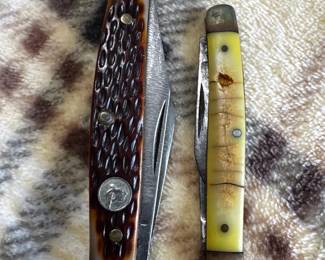 Queen cutlery and Kabar pocket knives 