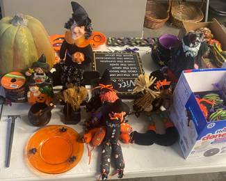 Halloween Decor