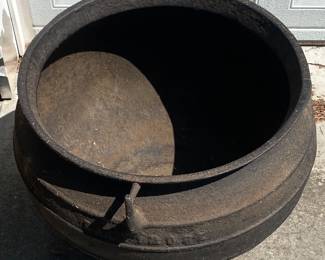 Cast Iron Baltimore Stew Pot