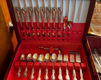 Rogers Silverplated Flatware Set